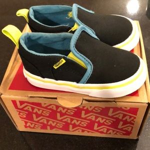 Toddler Vans slip on’s